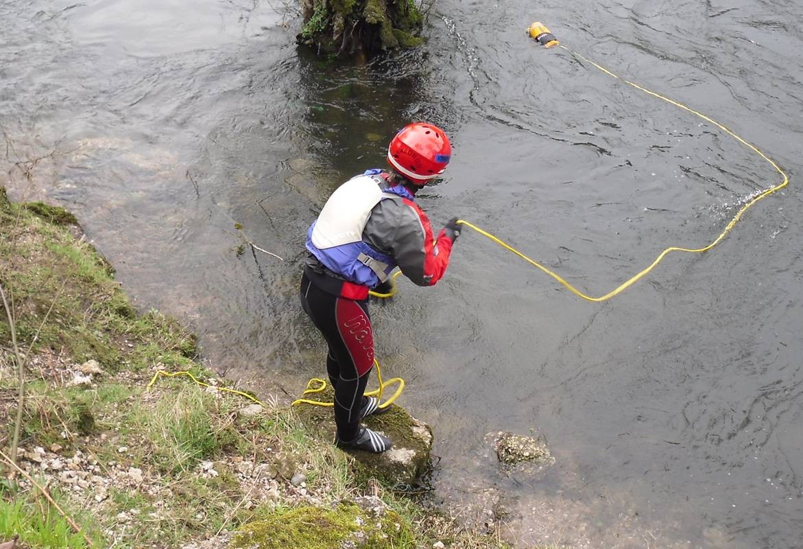 Basic Water Rescuer (BWR)